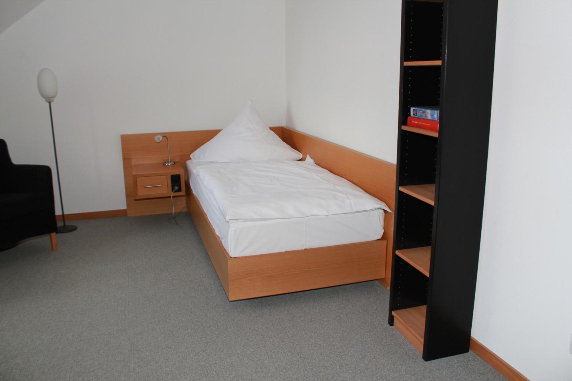 Katholisch-Soziales Institut Hotell Siegburg Exteriör bild