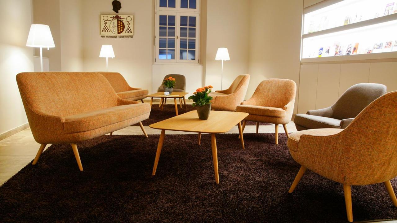 Katholisch-Soziales Institut Hotell Siegburg Exteriör bild